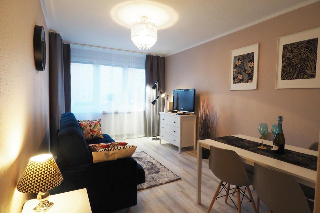 Kghn Apartments Wyszynskiego II Szczecin Exterior foto